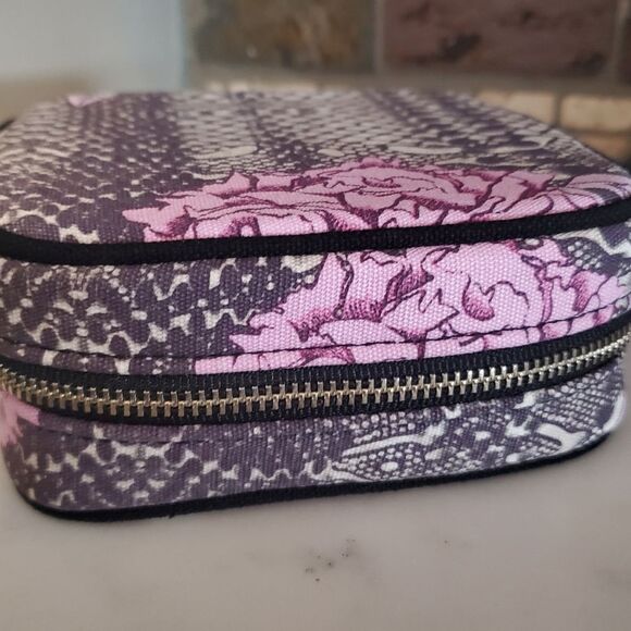 Bobbi Brown Peony & Python Makeup Case by Tibi - Limited Edition- Bag Only - Picture 9 of 13